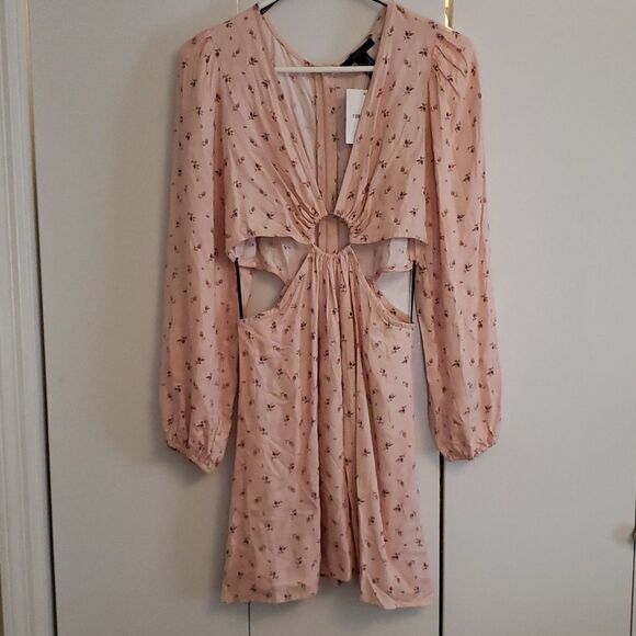 Forever 21 Floral Cut Out Dress - Picture 2 of 6